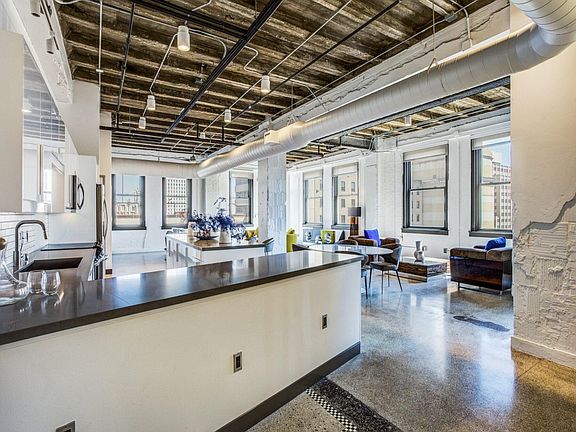 4th image of 2306 Brazos St #3621