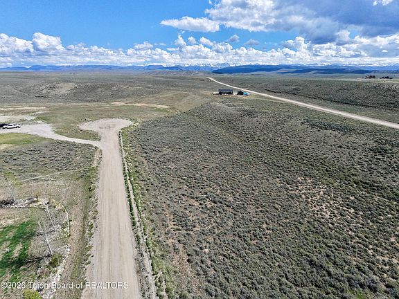 5th image of Little Loop Rd