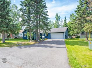 11238 Borealis St, Eagle River, AK 99577