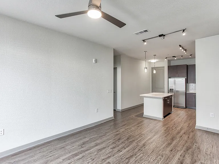 Ceiling fans for improved air flow