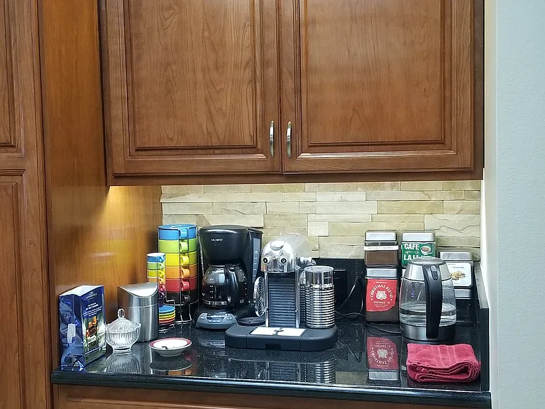 17752 Collins Cir — Photo 11
