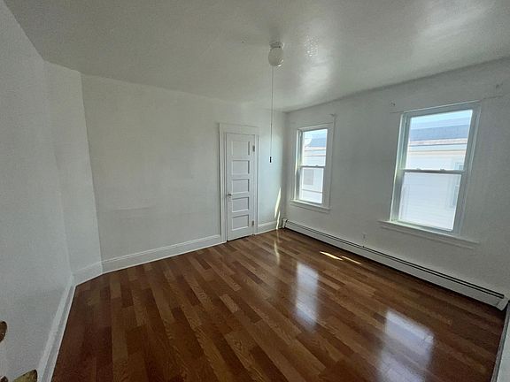 2nd image of 729 Madison Ave Floor 3