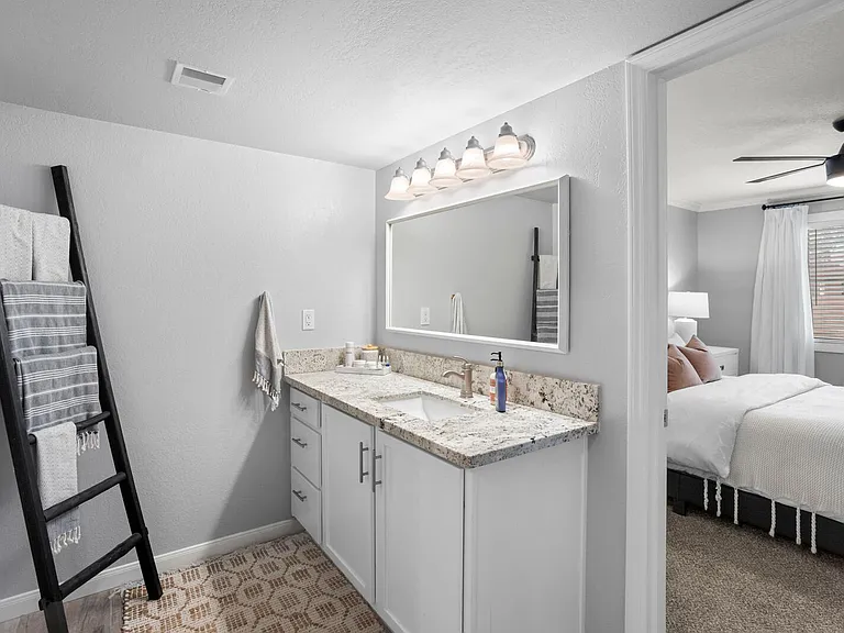 8256 E Arabian Trl #128 — Photo 13