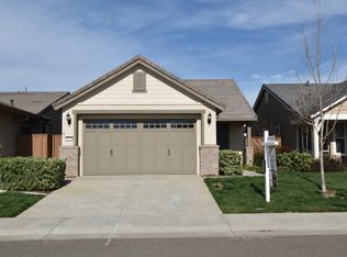 7705 Peak Forest Way, Elk Grove, CA 95757