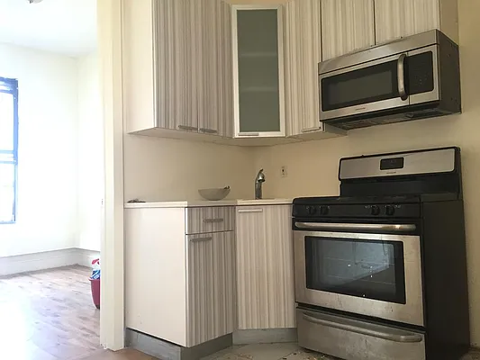 Rented by EXR | media 21