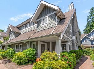 2688 Mountain Hwy #32, North Vancouver, BC V7J 2N5