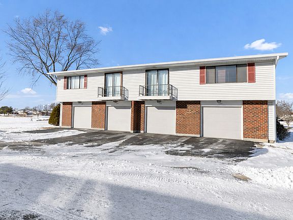 3rd image of 106 N Salem Dr #106