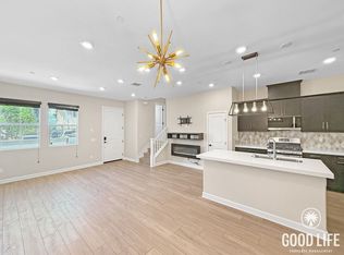 1109 Delpy View Point, Vista, CA 92084
