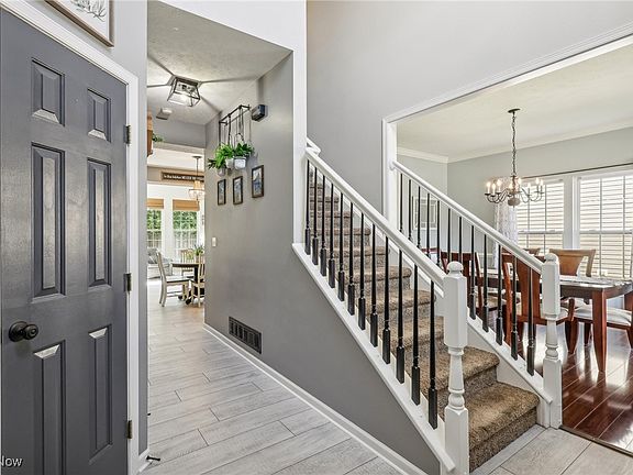 3rd image of 8662 Westfield Park Dr