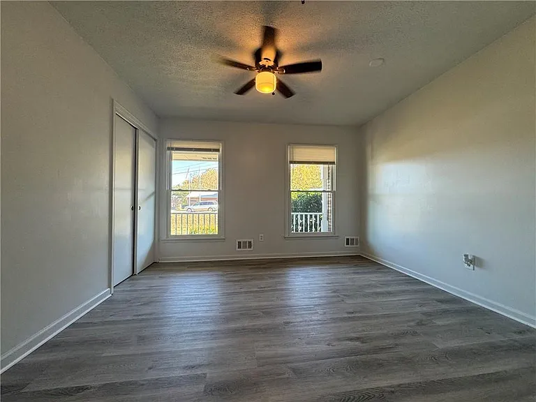 3905 Cherokee St NW — Photo 24