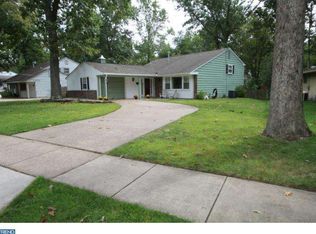 523 Revere Dr, Turnersville, NJ 08012