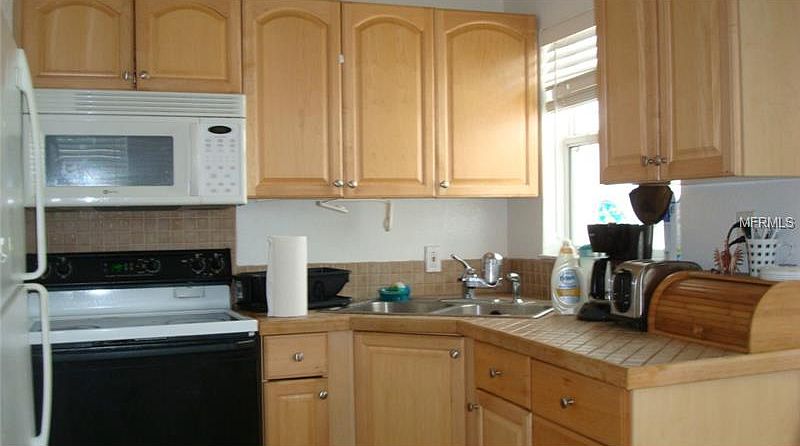2nd image of 550 71st Ave APT 5