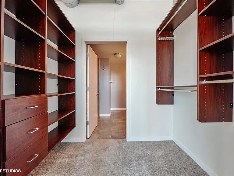 740 W Fulton St #908 — Photo 9