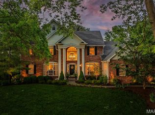 854 Revere Dr, Saint Louis, MO 63141