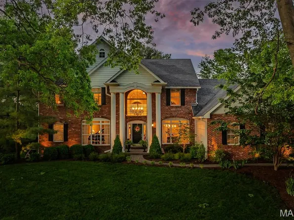 854 Revere Dr, Saint Louis, MO 63141