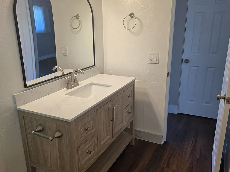 3605 N 68th St #18 — Photo 2