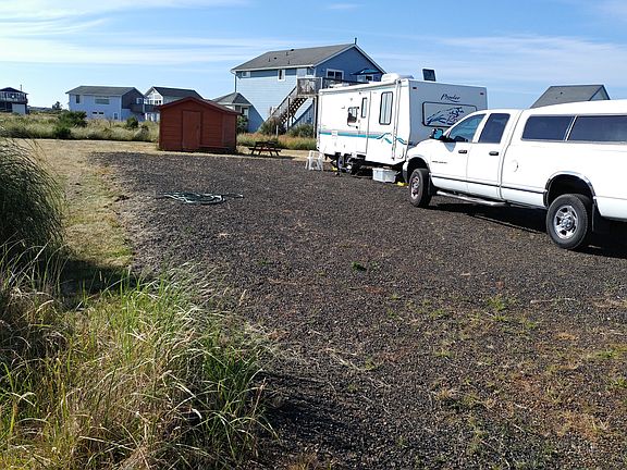 5th image of 1437 Storm King Ave SW