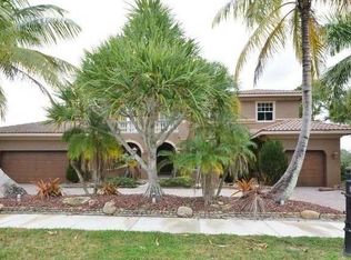 11904 NW 69th Pl, Pompano Beach, FL 33076