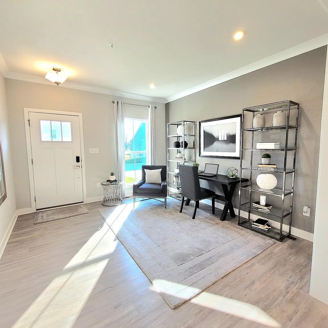 3 bed, 3.5 bath, 2659 sqft, $3,600 — Photo 2