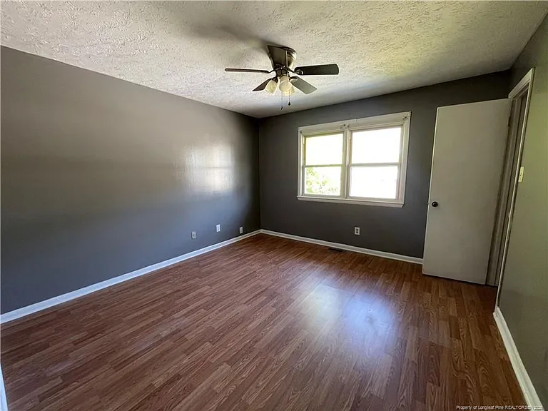 4937 Galveston Dr #D — Photo 2