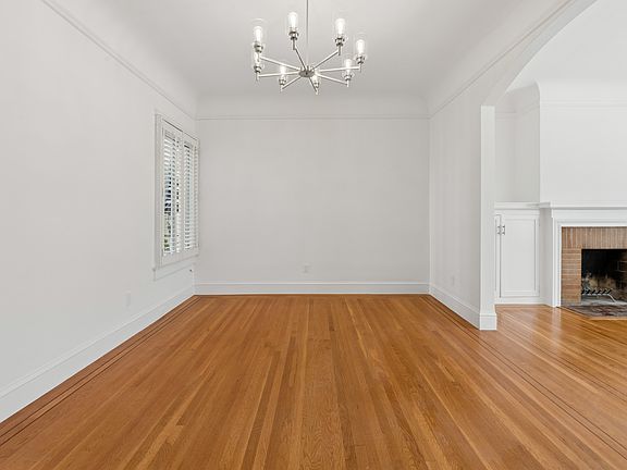 5th image of 2622 Leavenworth St #2622