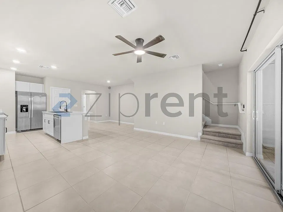 15453 Wildflower Cir