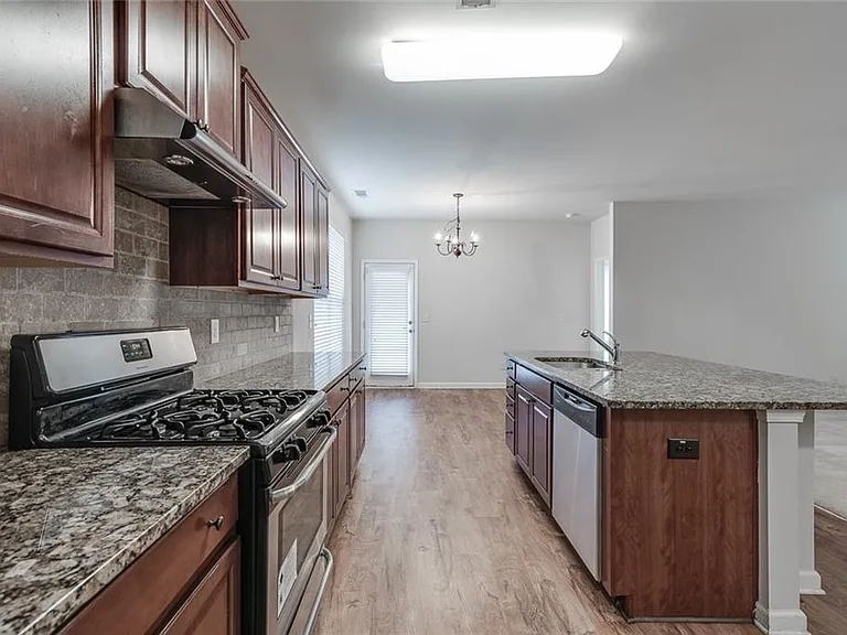 3180 Wildberry Run Ln — Photo 14