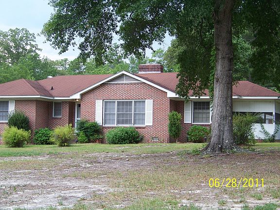 Front of House with Oak