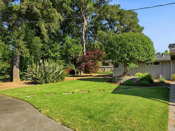 1053 Broadmoor Drive, Napa, CA 94558