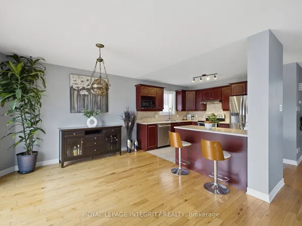 2195 Patricia St, Clarence Rockland, ON K4K 1V8