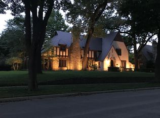 1182 Cedar Ave, Elgin, IL 60120