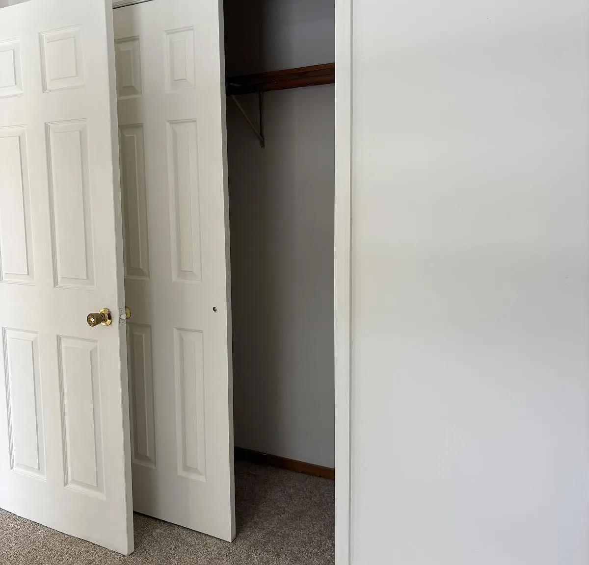2 bed, 1000 sqft, $1,495 — Photo 4