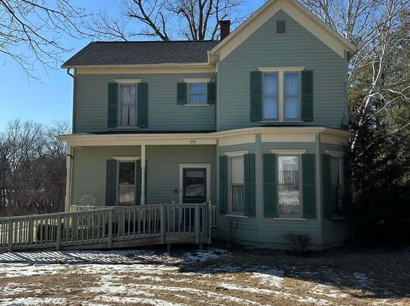 395 N Page St, Nauvoo, IL 62354