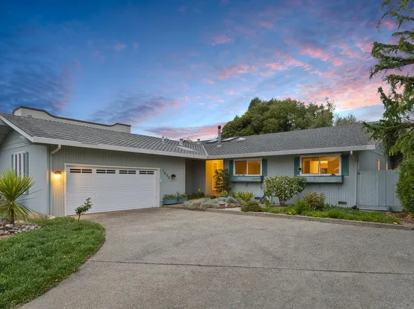 1435 Dolphin Dr, Aptos, CA 95003