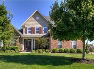 1045 Saint Hubbins Dr, Spring Hill, TN 37174