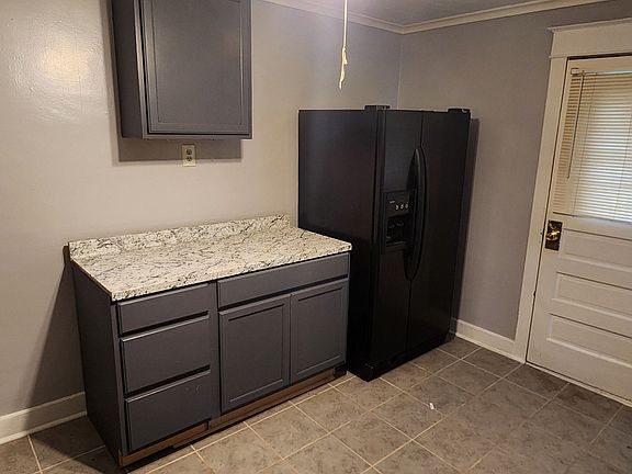 3rd image of 63 Broad Ave #2B