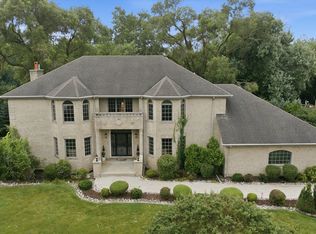 9611 Kris Trl, Orland Park, IL 60462
