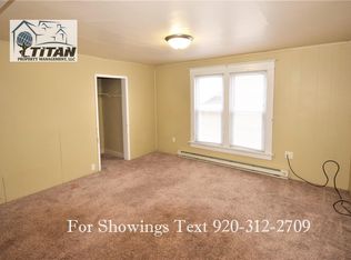 1226 N Main St #A, Oshkosh, WI 54901