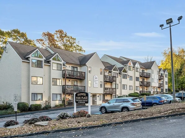 10 Hulbert Rd APT 10, Worcester, MA 01603