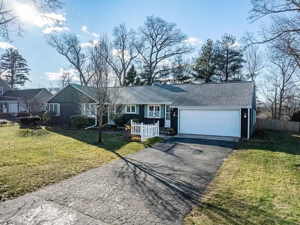 60 Intervale Rd, Springfield, MA 01118