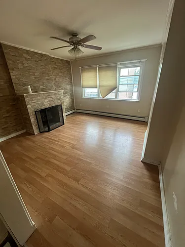 43 E 17th St #2 Photo 1
