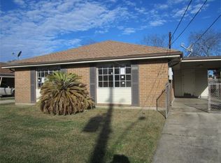 8521 Gervais St, New Orleans, LA 70127