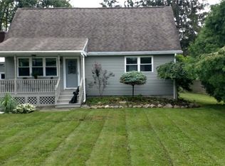 23 Orchard Ave, Whitesboro, NY 13492