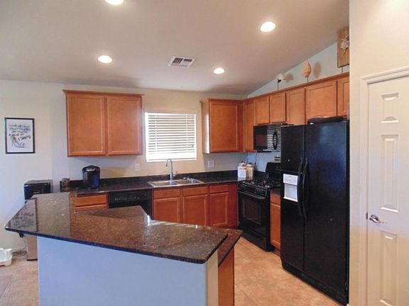 3rd image of 13735 E Via Valle De Lobo