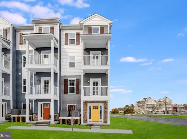103 144th St Unit E, Ocean City, MD 21842