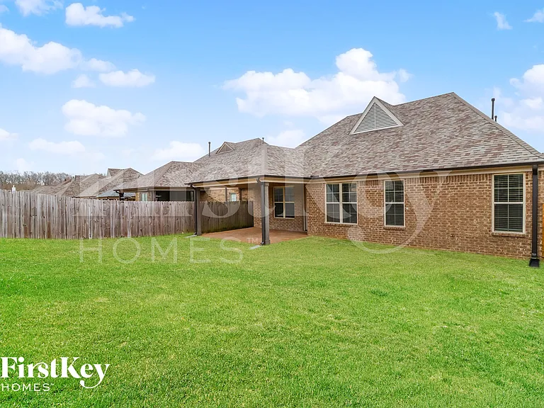 105 Hidden Meadows Ln — Photo 15