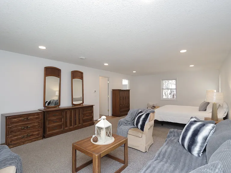 159 Redfern Dr #2 — Photo 17