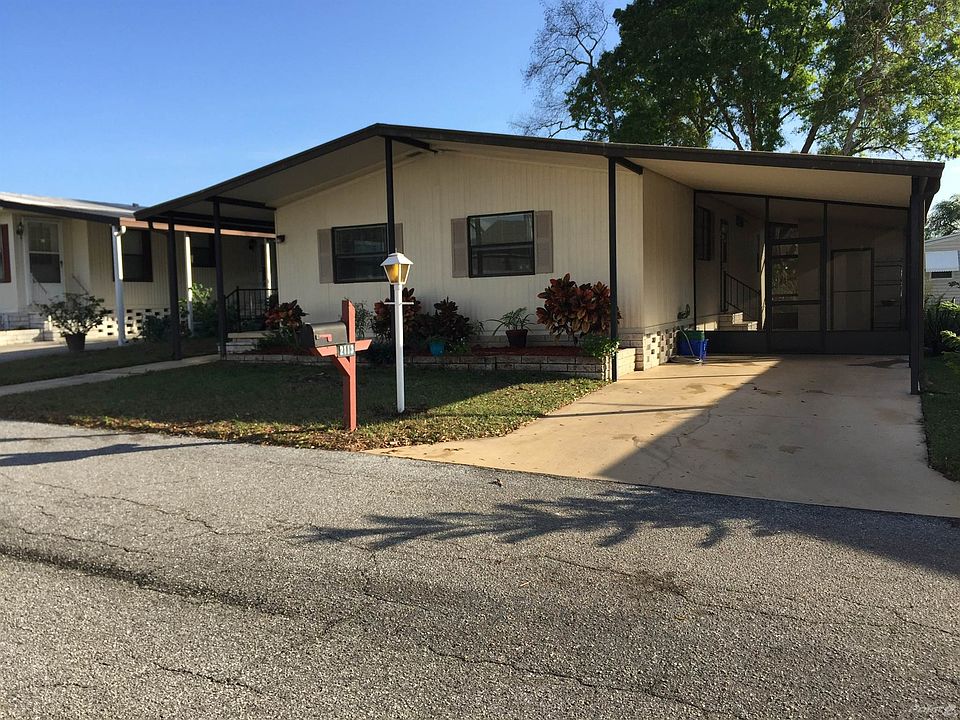 1st image of 2113 Greenside Dr