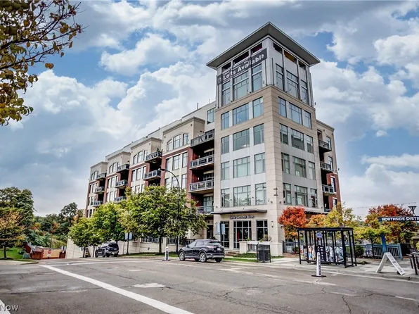 21 Furnace St Unit 701, Akron, OH 44308