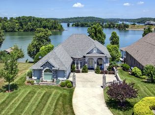 115 Red Robin Ln, Vonore, TN 37885